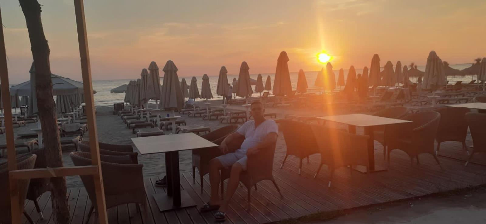 Modern Sea View Apartment For A Perfect Holiday Дуррес Экстерьер фото